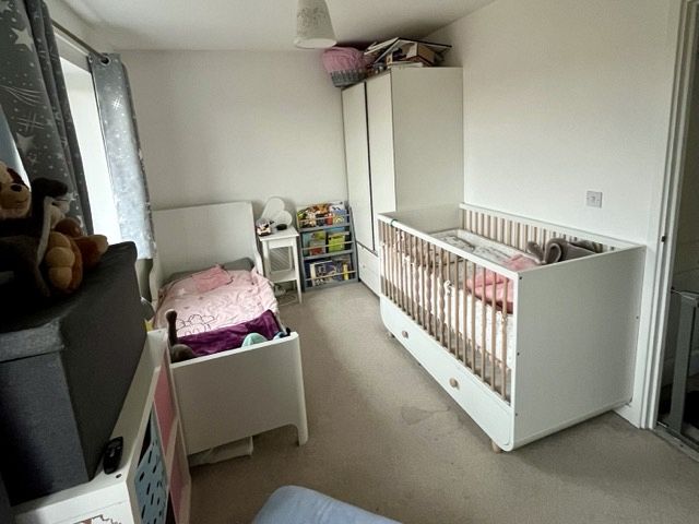 47 Robert Parker Road, Reading